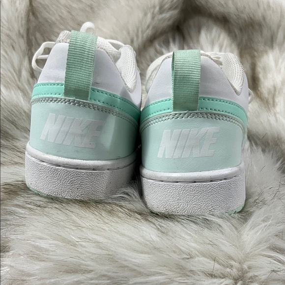 Nike Women's Fresh Mint and White Sneakers - Picture 4 of 6